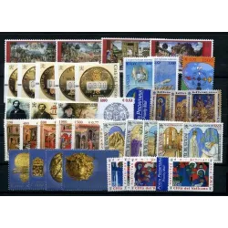 2001 Complete Vatican Year